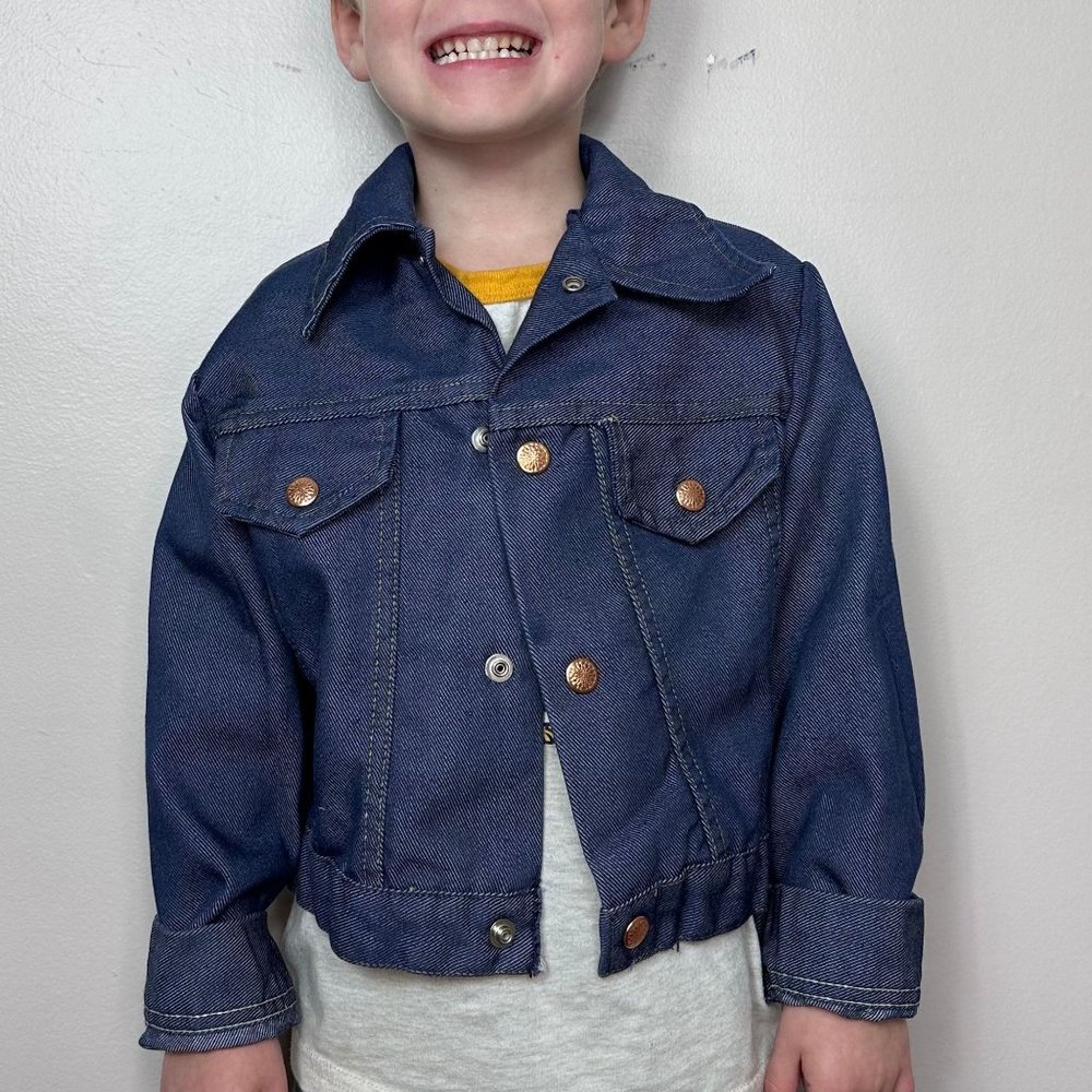 Vintage 1970s Kids Blue Jean Denim Jacket Size 6/7, Trucker